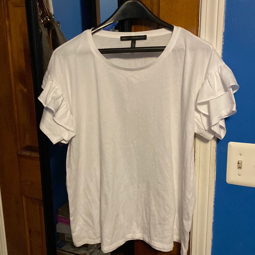 Women’s White House Black Market large short sleeve tshirt
